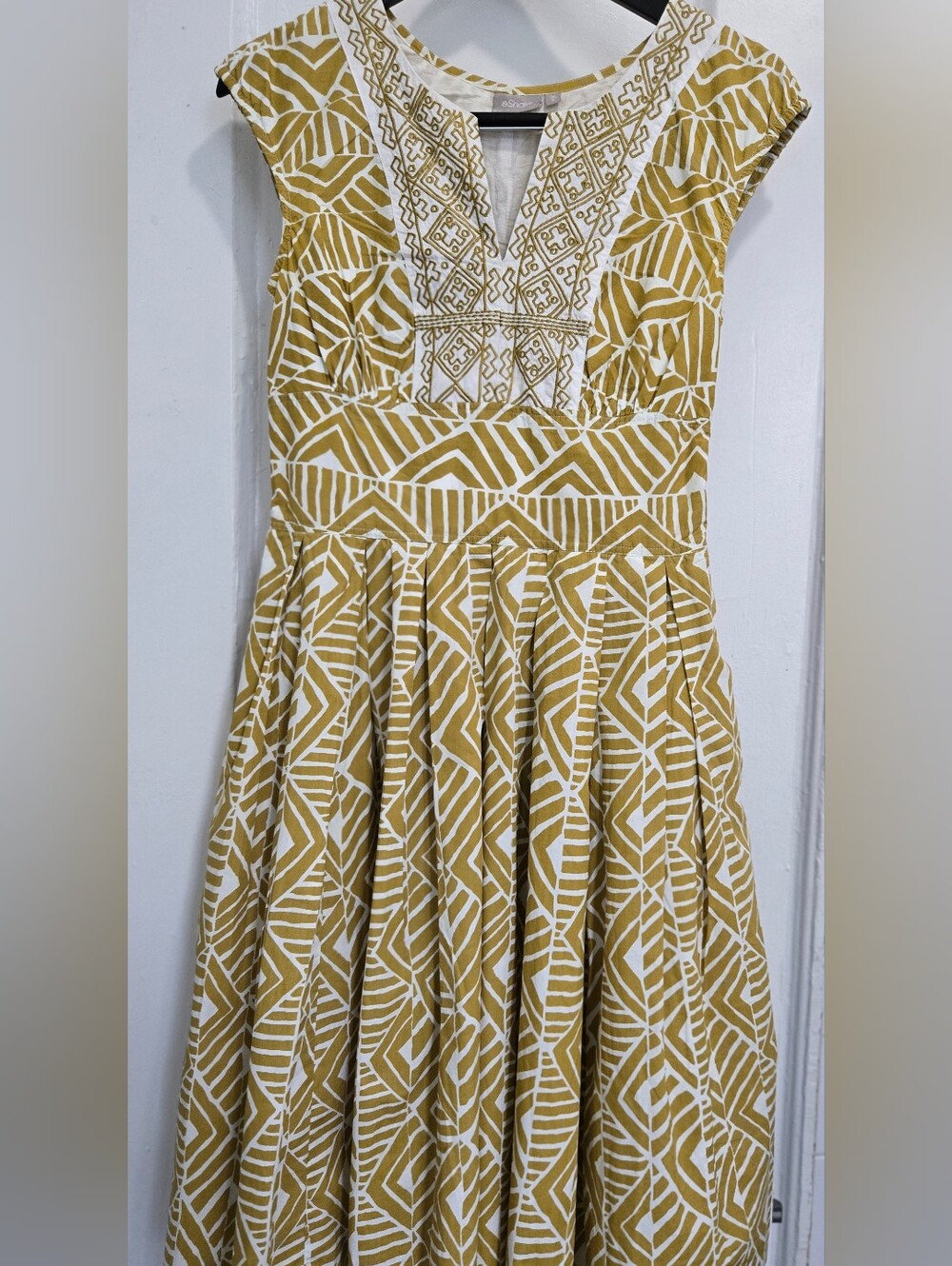 eshakti Mustard Yellow Geometric Midi Dress